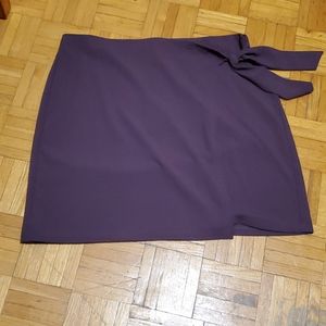 LOFT mini violet skirt